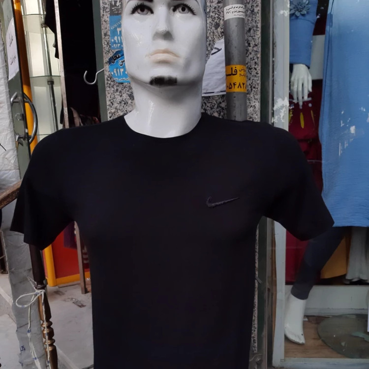 تیشرت مشکی مردانه